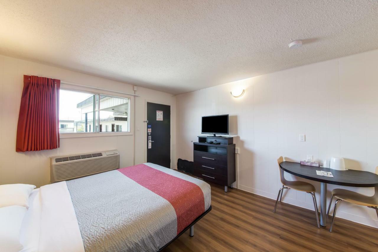Motel 6-Cranbrook, Bc Exterior photo